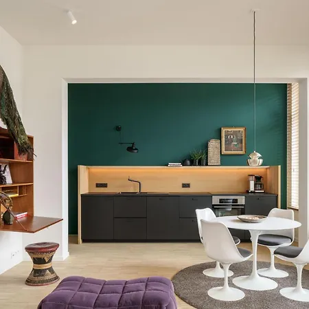 Great To I & * Ghent